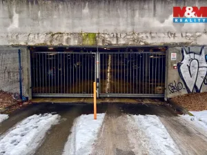 Pronájem garážového stání, Plzeň, Kollárova, 20 m2