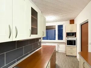 Pronájem bytu 3+1, Chomutov, 17. listopadu, 80 m2