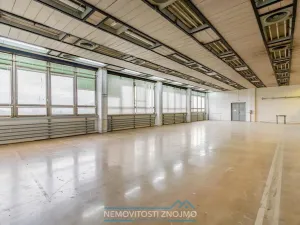 Pronájem skladu, Znojmo, Uhelná, 450 m2