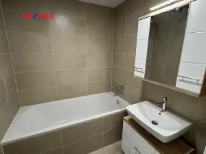 Pronájem bytu 2+kk, Velvary, Školní, 71 m2