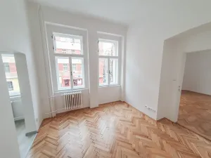 Pronájem bytu 2+kk, Praha - Vinohrady, Bruselská, 43 m2
