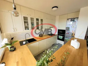 Prodej bytu 3+1, Praha, Hněvkovského, 77 m2