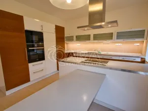 Pronájem kanceláře, Praha - Kunratice, Ke hrádku, 417 m2