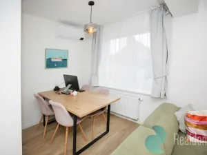 Pronájem bytu 2+kk, Praha, Na moklině, 51 m2