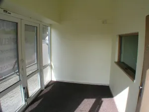 Pronájem obchodního prostoru, Cheb, 70 m2