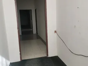 Pronájem kanceláře, Hradec Králové, Vážní, 99 m2