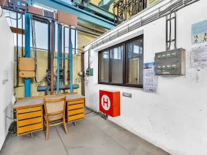 Pronájem skladu, Plzeň, Libušínská, 5000 m2