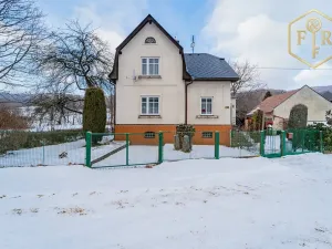 Prodej rodinného domu, Petrovice, 246 m2