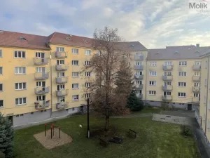 Pronájem bytu 2+1, Teplice, J. V. Sládka, 78 m2