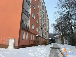 Pronájem bytu 2+1, Chomutov, Václavská, 62 m2