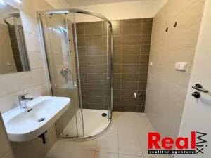 Pronájem bytu 1+kk, Brno - Židenice, Vančurova, 30 m2