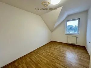 Pronájem bytu 3+kk, Holubice, Lipová, 88 m2