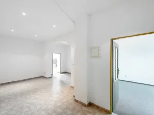 Pronájem kanceláře, Praha - Bubeneč, Puškinovo náměstí, 91 m2