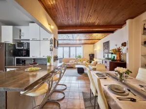 Prodej vícegeneračního domu, Vrchlabí, J. Kablíkové, 252 m2