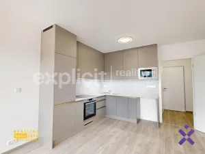 Pronájem bytu 1+kk, Zlín, Nad Stráněmi, 34 m2
