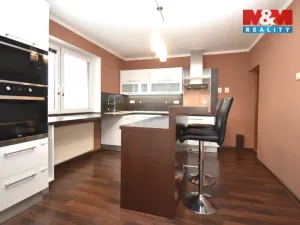 Prodej rodinného domu, Stará Ves nad Ondřejnicí - Stará Ves, Dukelská, 200 m2