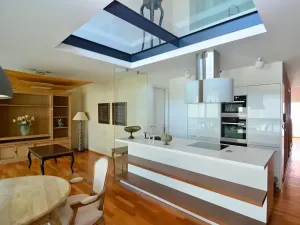 Prodej kanceláře, Praha - Karlín, Šaldova, 194 m2