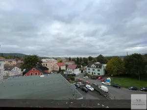 Pronájem bytu 2+kk, Karlovy Vary, Závodu míru, 68 m2