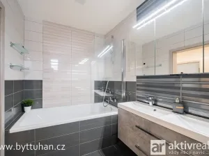 Prodej bytu 3+kk, Tuhaň, 79 m2