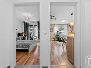 Prodej bytu 2+kk, Praha - Uhříněves, Oty Bubeníčka, 51 m2