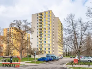 Prodej bytu 2+kk, Pardubice - Zelené Předměstí, nábřeží Závodu míru, 40 m2