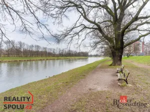 Prodej bytu 2+kk, Pardubice - Zelené Předměstí, nábřeží Závodu míru, 40 m2