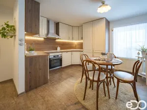 Prodej rodinného domu, Kostomlátky, 5. května, 176 m2