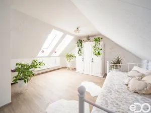 Prodej rodinného domu, Kostomlátky, 5. května, 176 m2