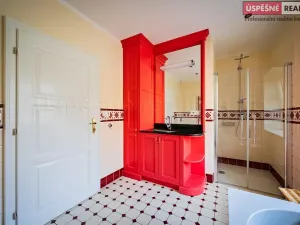 Prodej vily, Praha - Slivenec, Opálová, 282 m2