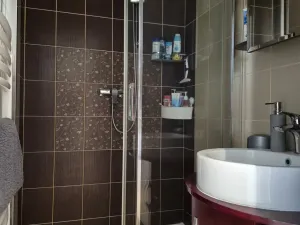 Prodej bytu 2+kk, Kladno - Kročehlavy, Na růžovém poli, 42 m2