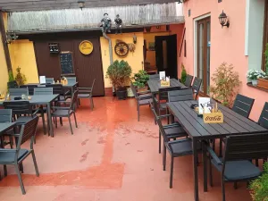 Pronájem restaurace, Praha - Čakovice, Cukrovarská, 155 m2