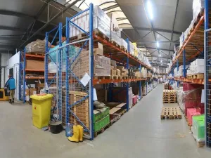 Pronájem skladu, Chýně, Hlavní, 810 m2