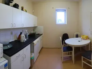 Pronájem skladu, Chýně, Hlavní, 810 m2