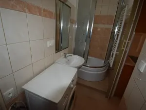 Pronájem bytu 1+1, Nejdek, náměstí Karla IV., 27 m2