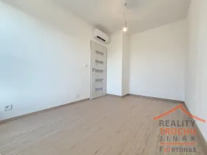 Prodej rodinného domu, Uhersko, 84 m2