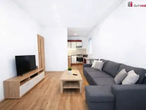 Pronájem bytu 2+kk, Praha - Michle, Podle Kačerova, 41 m2