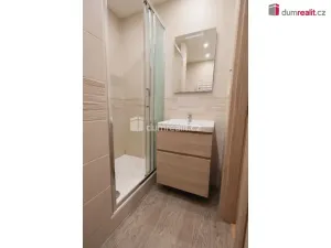 Pronájem bytu 2+kk, Praha - Michle, Podle Kačerova, 41 m2