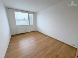 Pronájem bytu 3+kk, Praha - Černý Most, Cíglerova, 74 m2