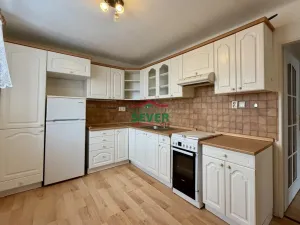 Prodej bytu 2+1, Teplice, Americká, 56 m2