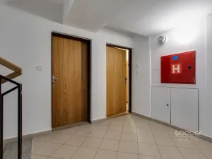 Pronájem bytu 2+kk, Praha - Troja, Vřesová, 58 m2