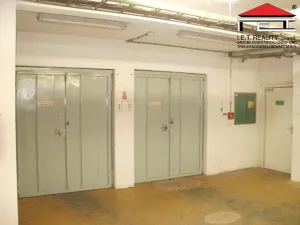 Pronájem skladu, Praha - Horní Počernice, Ve žlíbku, 191 m2