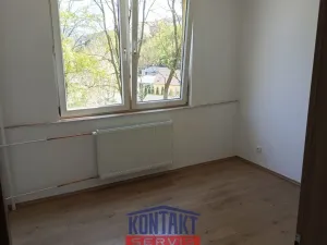 Pronájem bytu 2+1, Kaplice, Linecká, 51 m2