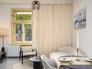 Pronájem bytu 2+kk, Praha - Vršovice, Košická, 36 m2