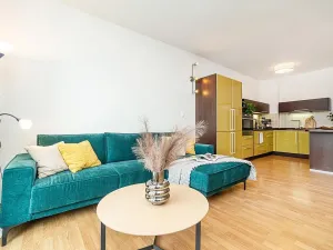 Pronájem bytu 2+kk, Praha - Řeporyje, Wiesenthalova, 59 m2