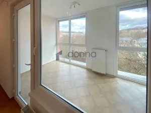 Pronájem bytu 2+1, Praha, Nademlejnská, 39 m2