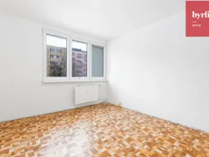 Prodej bytu 4+1, Opava, Liptovská, 78 m2