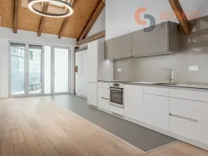 Prodej bytu 3+kk, Mikulov, Komenského, 87 m2