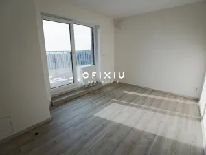 Prodej bytu 2+kk, Praha - Hloubětín, Za černým mostem, 40 m2