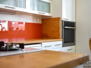 Prodej bytu 4+1, Ostrava - Poruba, náměstí Antonie Bejdové, 85 m2