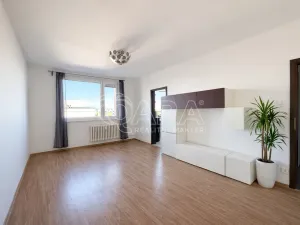 Pronájem bytu 3+1, Praha - Letňany, Bukovecká, 75 m2